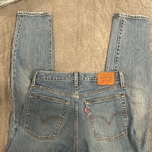 Levis jeans size 26 - Picture 5 of 6